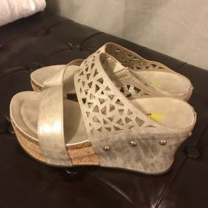 Volatile silver wedges size 8